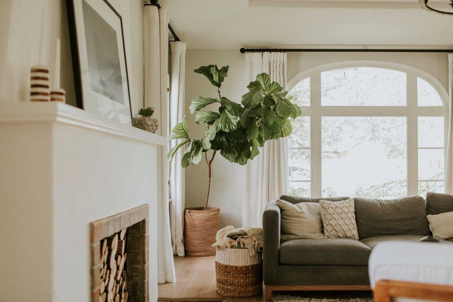 modern neutral living room|