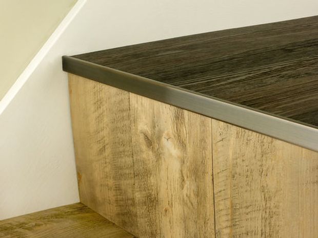 single feature step