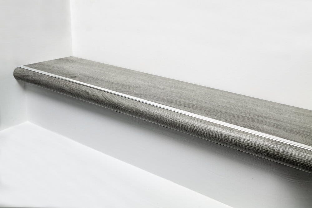 Ali Wrap LVT Nosing - Chrome