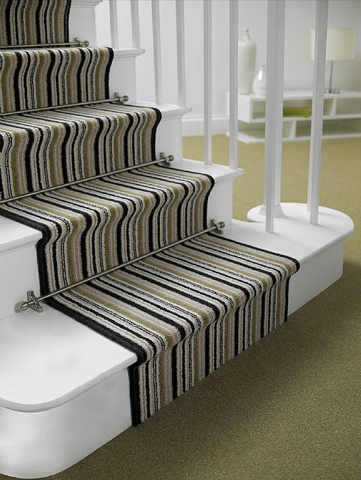 23 Stair Runner Ideas to Enhance Your Staircase