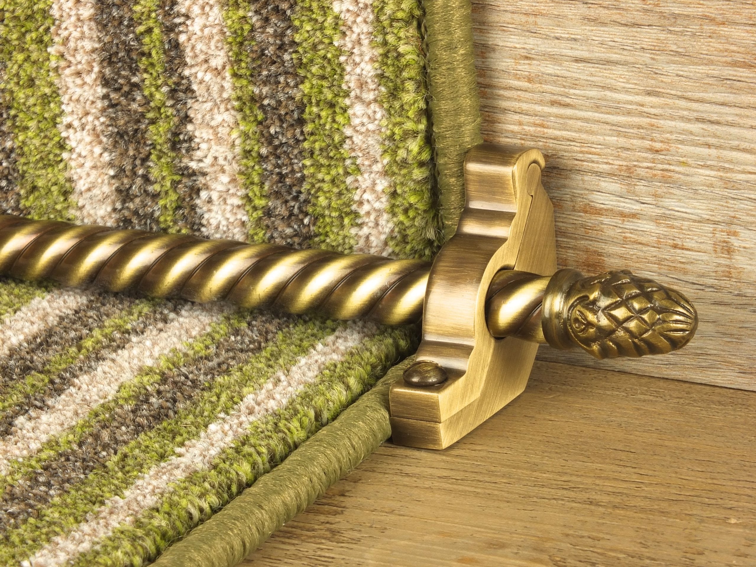 Sherwood Stair Rods in Antique Brass | Quality Staircase Accessories
