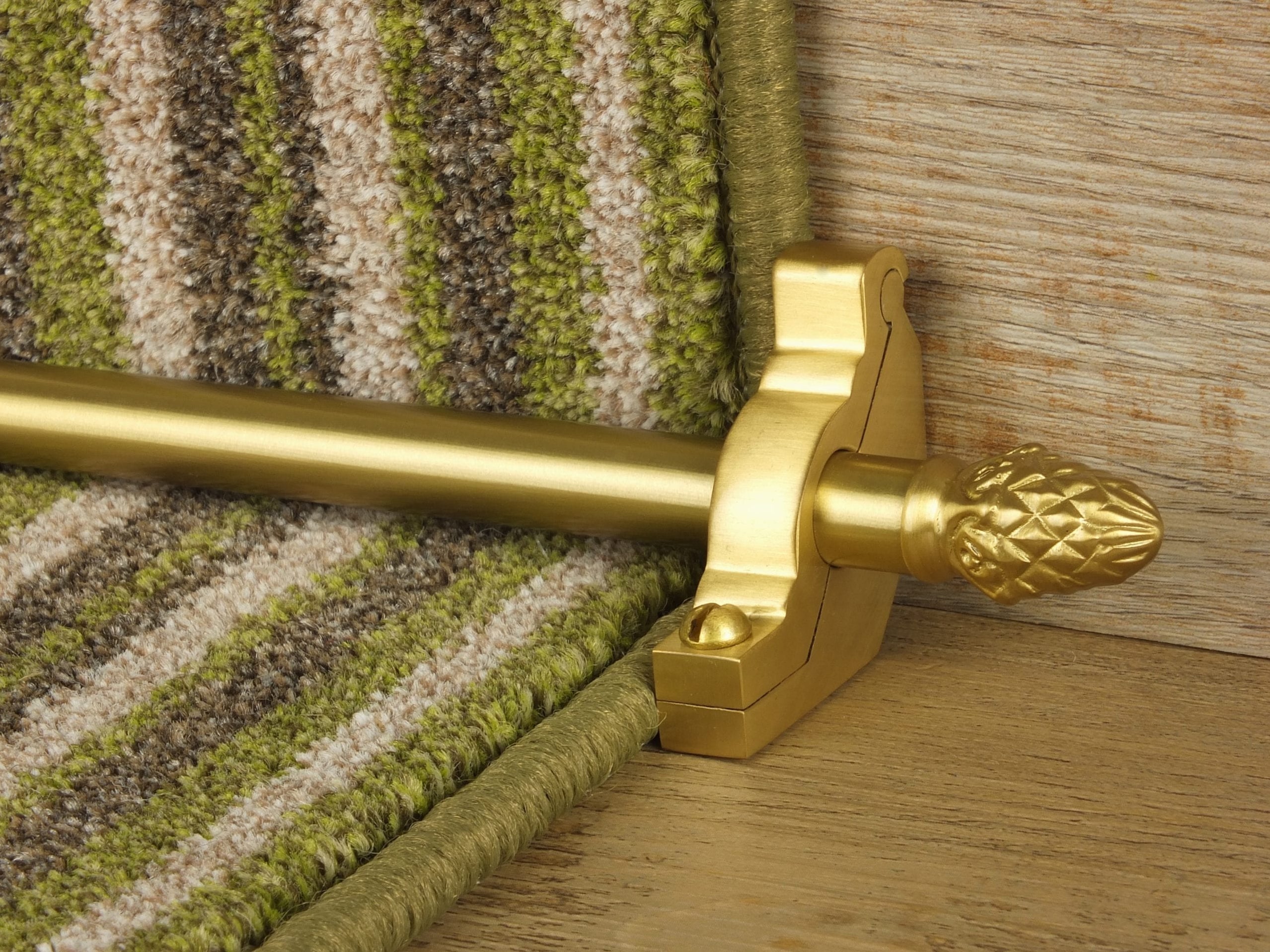 Sherwood Stair Rods in Satin Brass | Quality Staircase Accessories