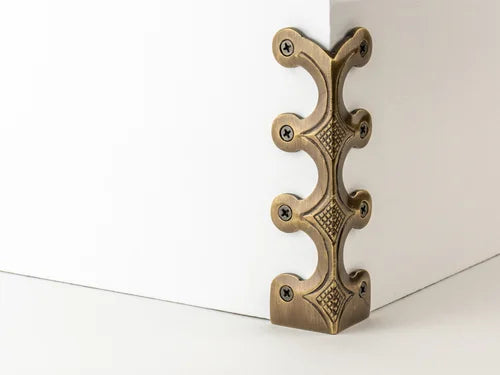 Skirting Skiffers - Antique Brass